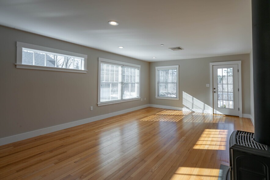 More Photos Of 26 N Main St, Mont Vernon Apartments For Sale