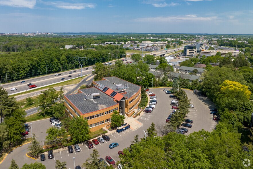 More Photos Of 3001 W Beltline Hwy, Madison Unknown For Lease