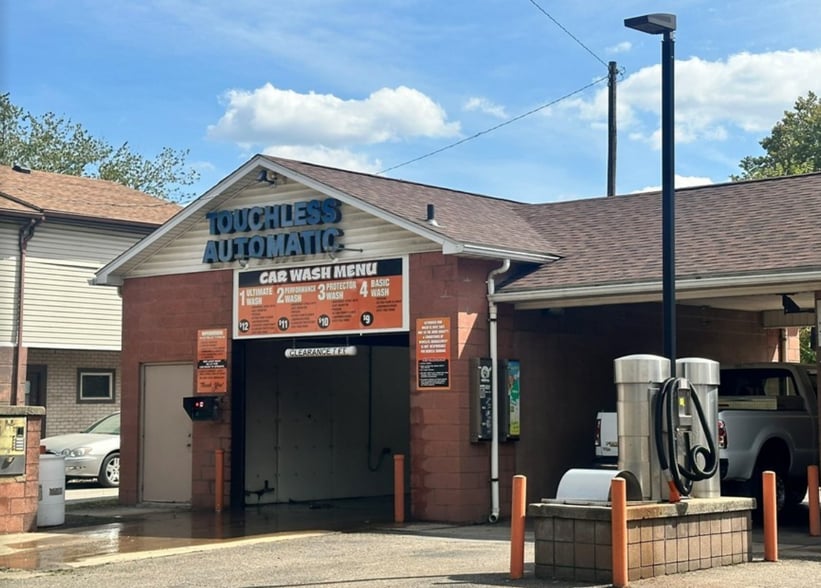 More Photos Of 205 Wells Ave, Wellsville Carwash For Sale