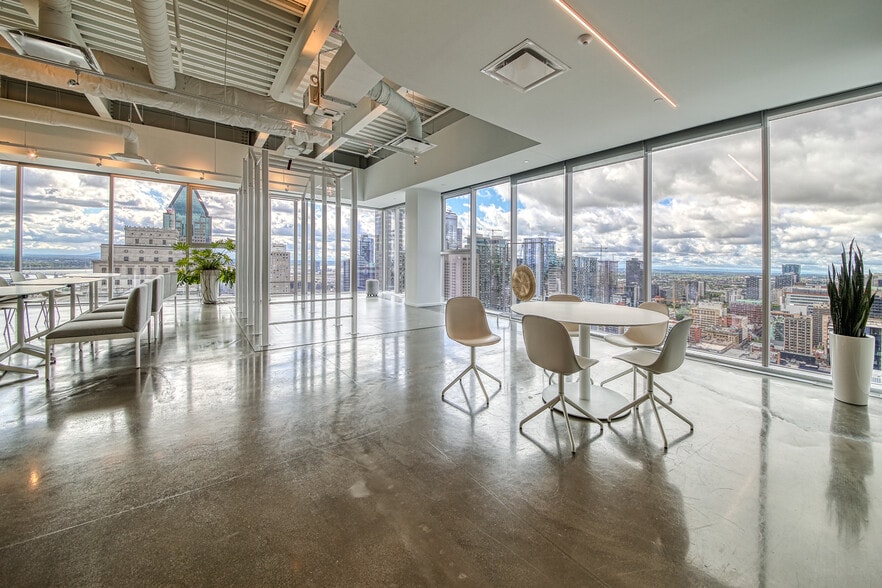 More Photos Of 900 Boul De Maisonneuve O, Montréal Office For Lease