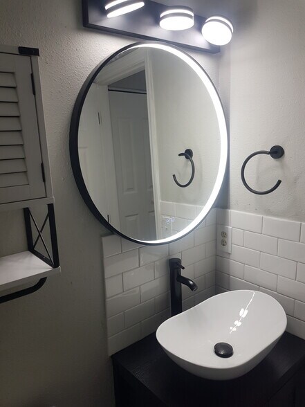 More Photos Of 311 58th Ave E, Bradenton Apartments For Sale