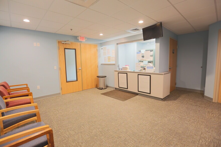 More Photos Of 68 N Main St, Carver Medical For Sale