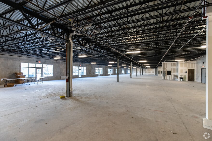 More Photos Of 12750 NW 17th St, Miami Medical For Sale