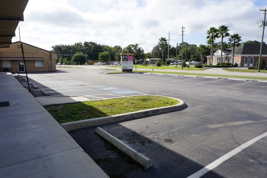 More Photos Of 6520 Fort King Rd, Zephyrhills Storefront Retail Office For Lease