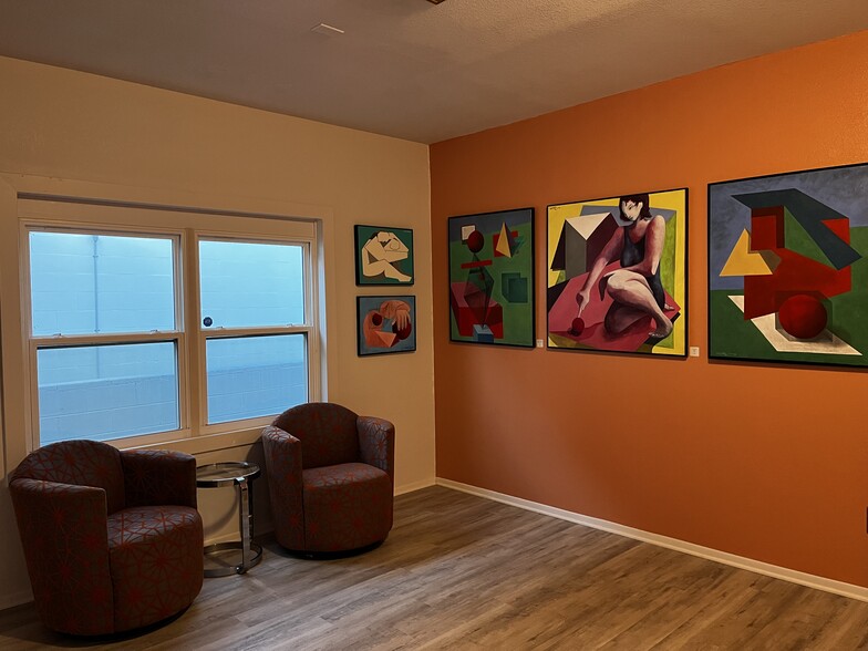 More Photos Of 4235 Central Ave, Saint Petersburg Loft Creative Space For Sale
