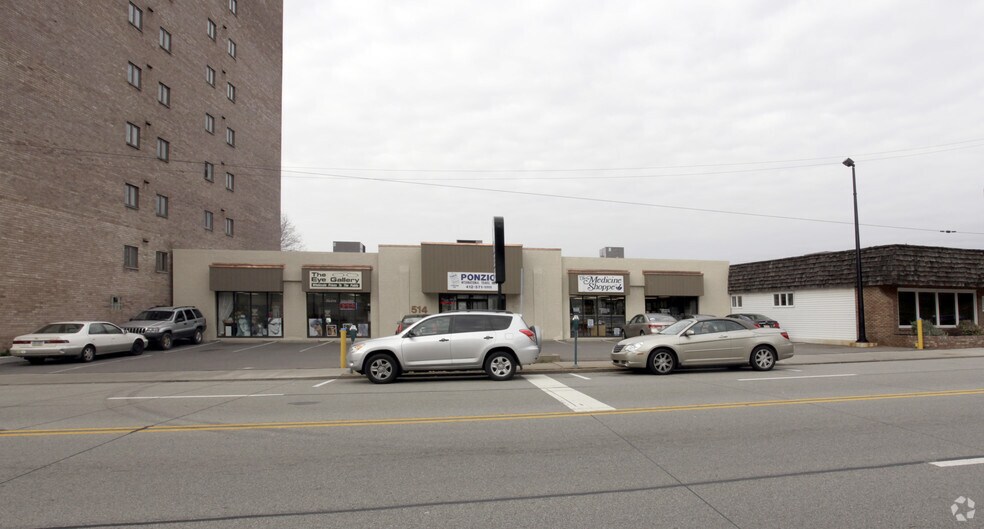 More Photos Of 514 Washington Rd, Pittsburgh Freestanding For Sale