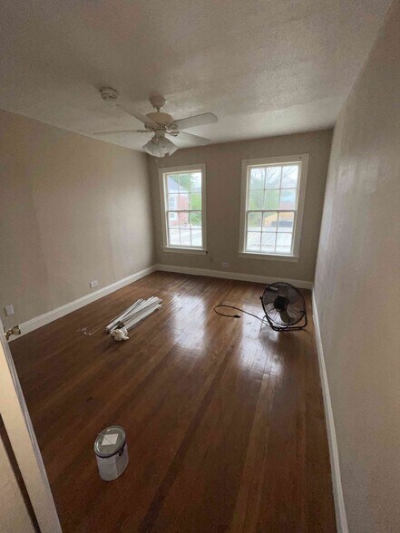 More Photos Of 2011 Binz St, Houston Apartments For Sale