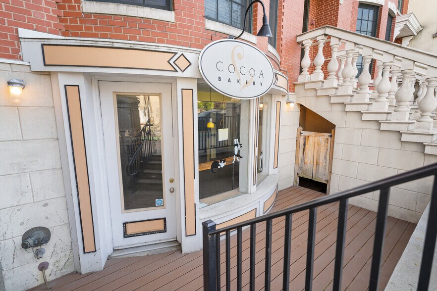 More Photos Of 275 Grand St, Jersey City Apartments For Lease