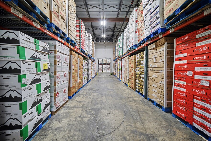 More Photos Of 10810 Withers Cove Park Dr, Charlotte Warehouse For Lease