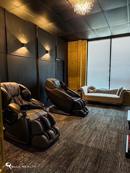 More Photos Of 3382 Highway 5, Douglasville Freestanding For Lease