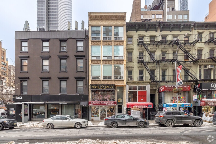 Primary Photo Of 57 W 28th St, New York Storefront Retail Office For Lease