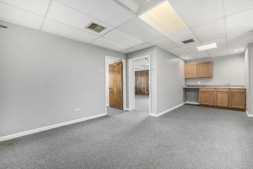 More Photos Of 12567 W Cedar Dr, Lakewood Office For Sale
