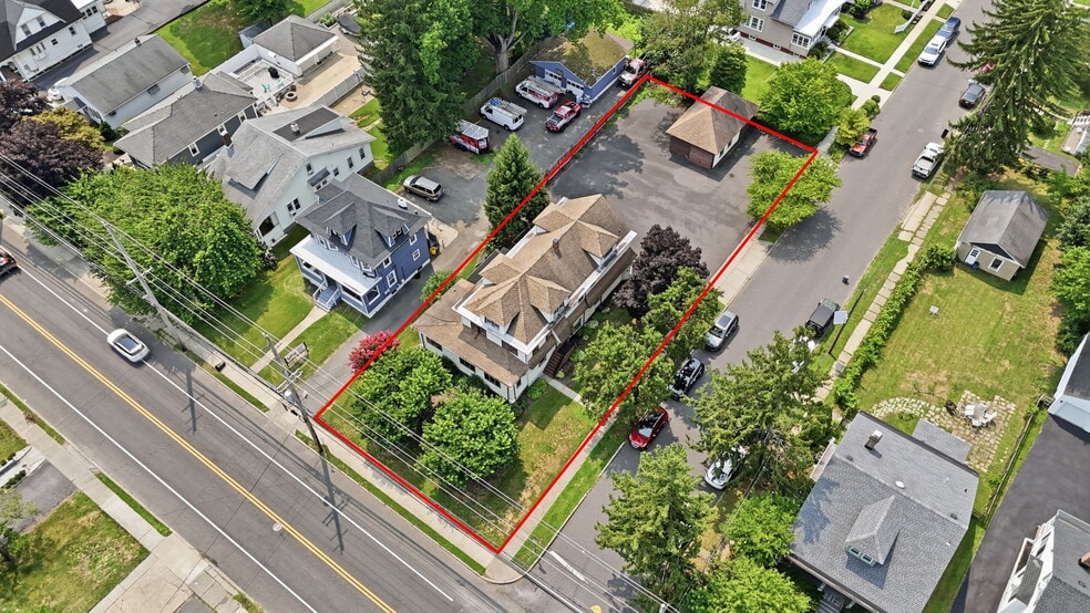 More Photos Of 168 White Horse Ave, Hamilton Office For Sale