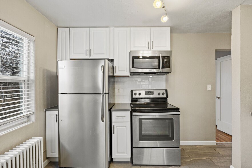 More Photos Of 3525 S Bannock St, Englewood Apartments For Sale