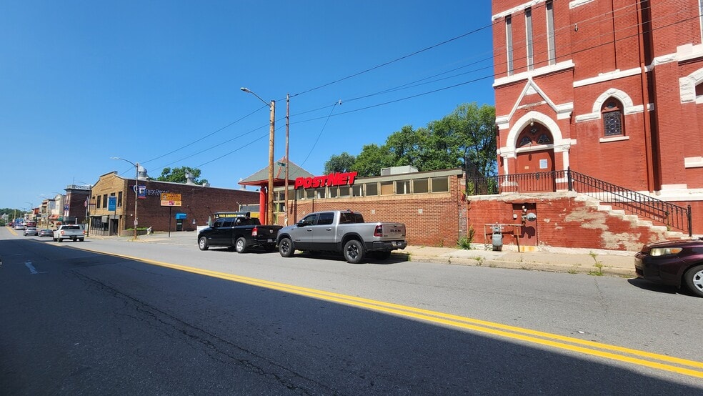 More Photos Of 210-212 N Main St, Scranton Office For Sale