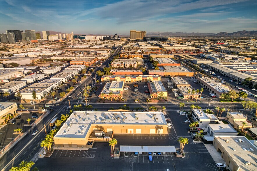 More Photos Of 5321 Cameron St, Las Vegas General Retail For Lease