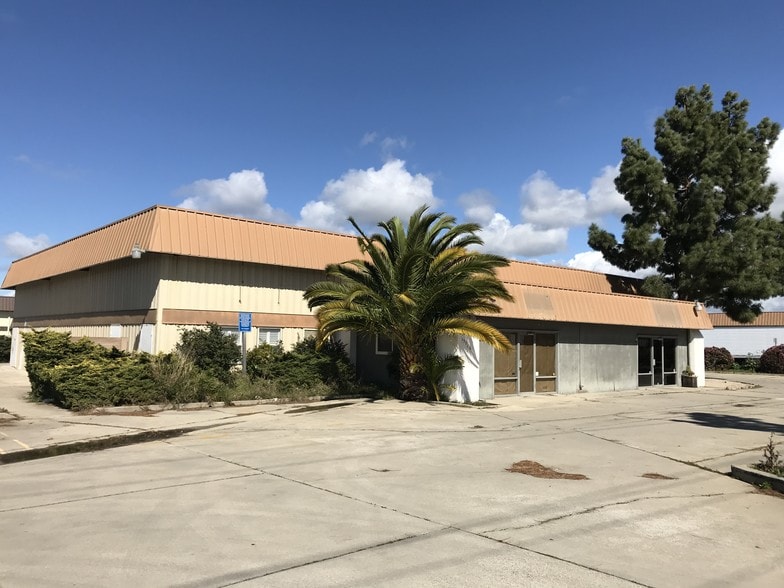 More Photos Of 1551 E Laurel Ave, Lompoc Warehouse For Lease