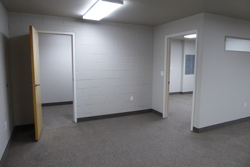 More Photos Of 132 E 5th St, Delta Office For Lease