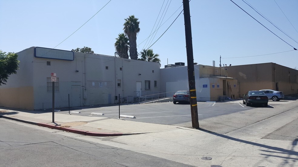 More Photos Of 4433-4437 Tweedy Blvd, South Gate Storefront Retail Office For Sale