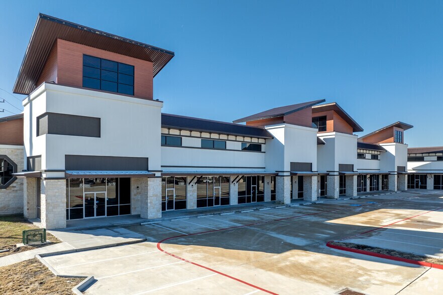 More Photos Of 9889 United Drive, Houston Office For Lease