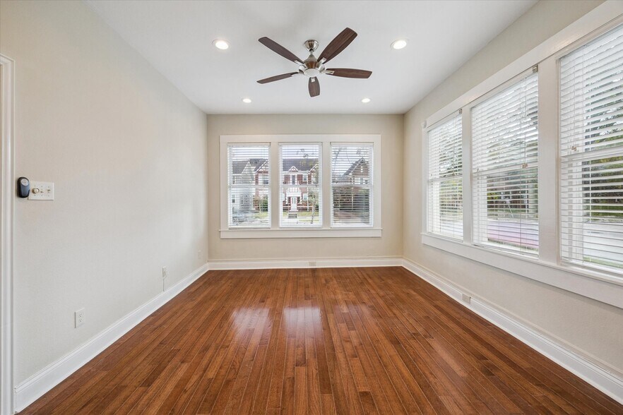 More Photos Of 1220 W Gray St, Houston Apartments For Sale