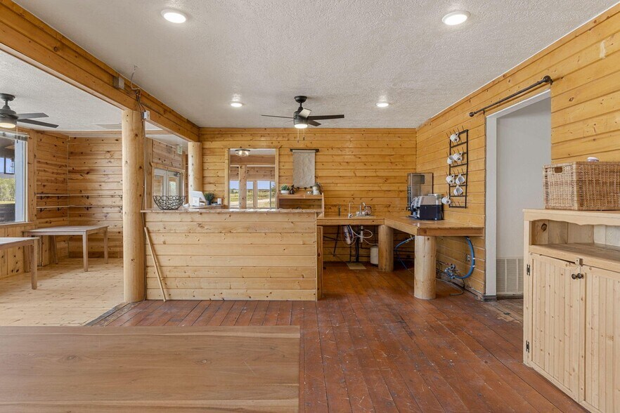 More Photos Of 244 S Main St, Hatch General Retail For Sale