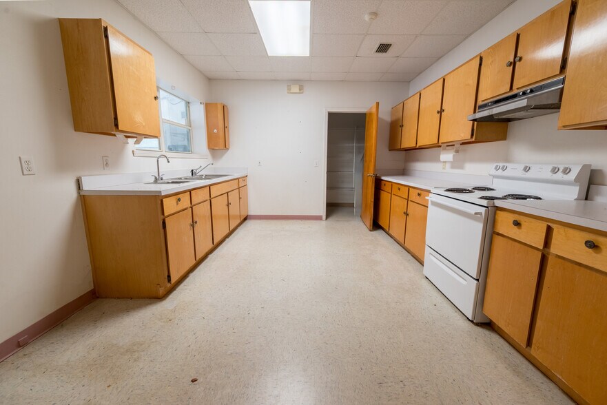 More Photos Of 6689 County Road 315, Keystone Heights Specialty For Sale