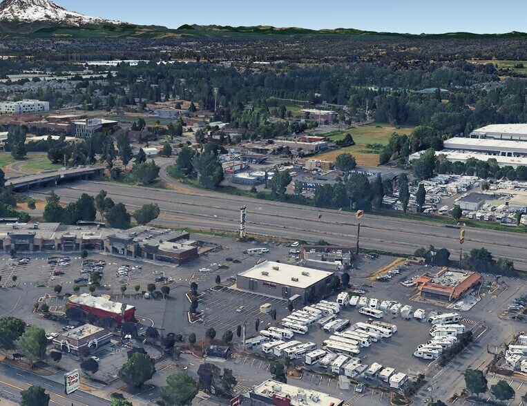 More Photos Of 5306 Pacific Hwy E, Fife Freestanding For Lease