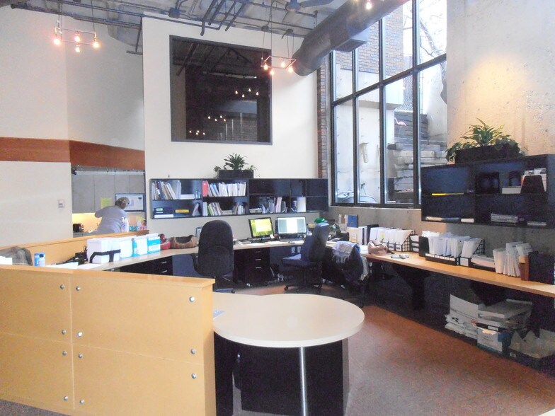 More Photos Of 602 12th Ave SW, Calgary Office For Sale