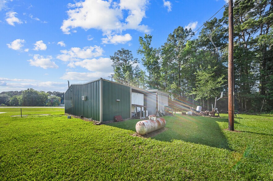 More Photos Of 27033 US Highway 96 S, Kirbyville Food Processing For Sale