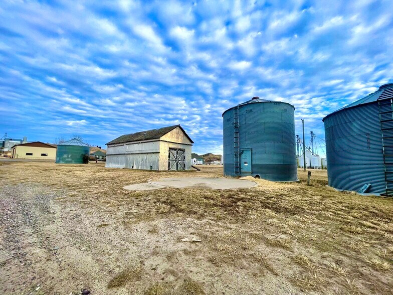 More Photos Of 2501 St Charles st, Fort Benton Self Storage For Sale