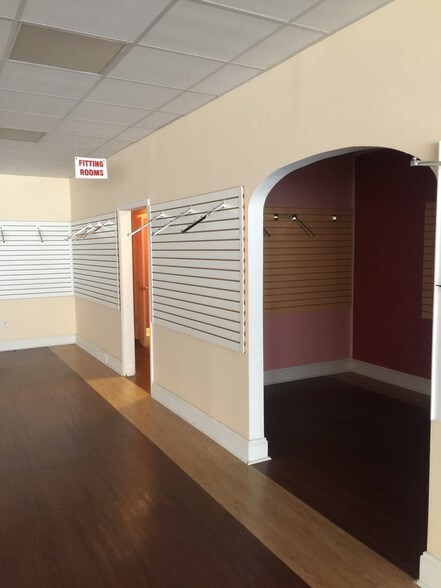 More Photos Of 3622 Maccorkle Ave, Charleston Storefront Retail Office For Sale