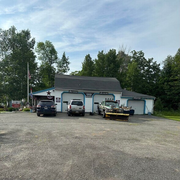 3947 Broadway, Kenduskeag, ME 04450 Auto Repair For Sale