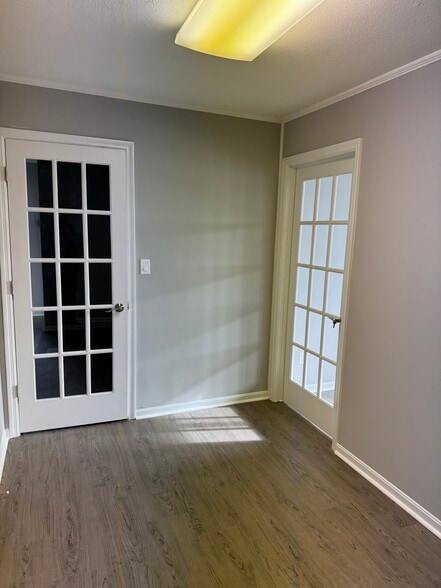 More Photos Of 2151 Miamisburg-Centerville Rd, Dayton Loft Creative Space For Sale