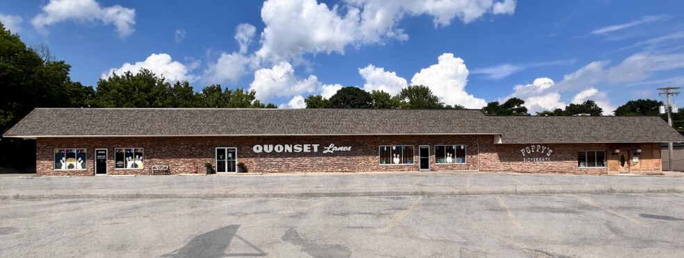 Primary Photo Of 2004 N Truman Blvd, Crystal City Bowling Alley For Sale