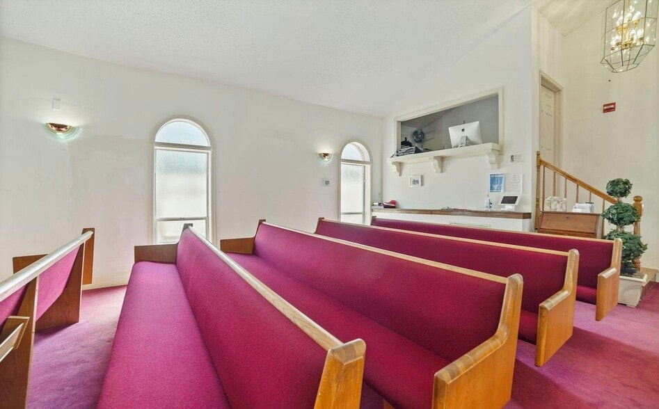 More Photos Of 8609 Greenwood Ave, Takoma Park Religious Facility For Sale
