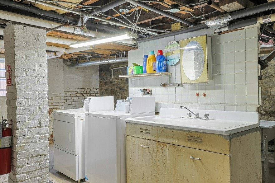 More Photos Of 3 Linden Pl, Tarrytown Apartments For Sale