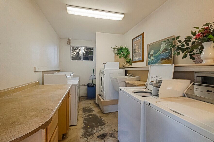 More Photos Of 333 Crescent St, Quincy Manufactured Housing Mobile Home Park For Sale