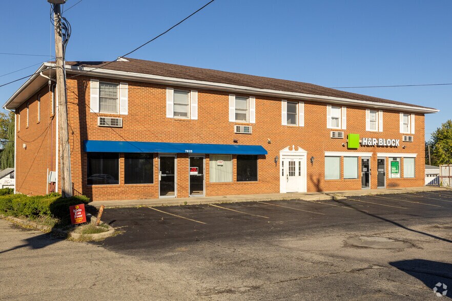 More Photos Of 7825-7829 Hamilton Ave, Cincinnati Office For Lease