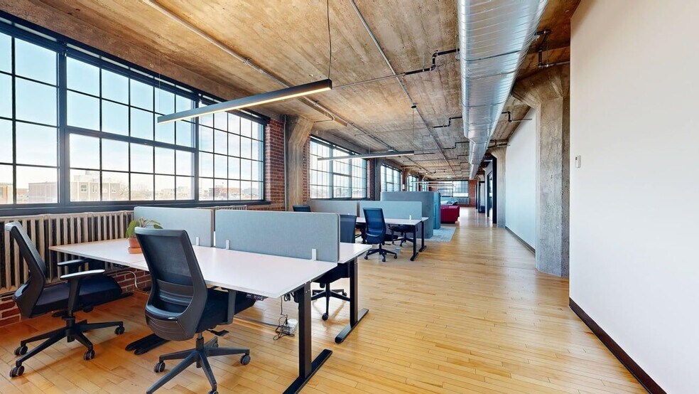 More Photos Of 400 Av Atlantic, Montréal Office For Lease