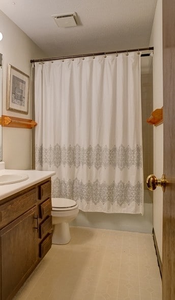 More Photos Of 1011 SE 3rd St, Ankeny Apartments For Sale