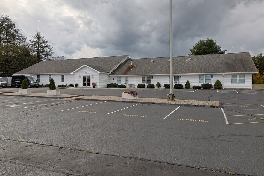 More Photos Of 261 College Hwy, Southwick Specialty For Sale