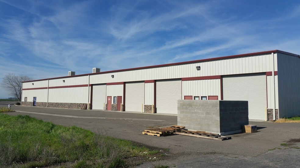 116 Heron Way, Merced, CA 95341 Warehouse For Sale