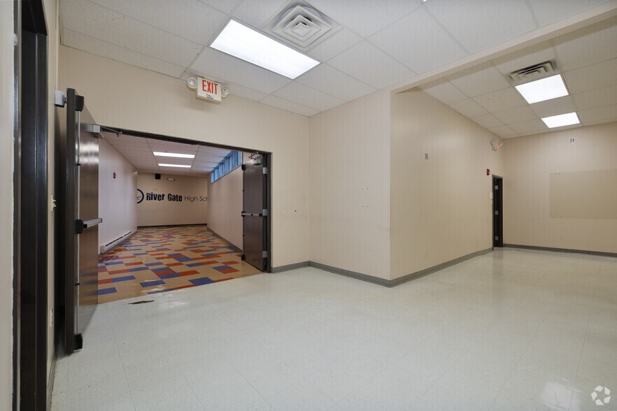 More Photos Of 458 Franklin St, Warren Schools For Sale