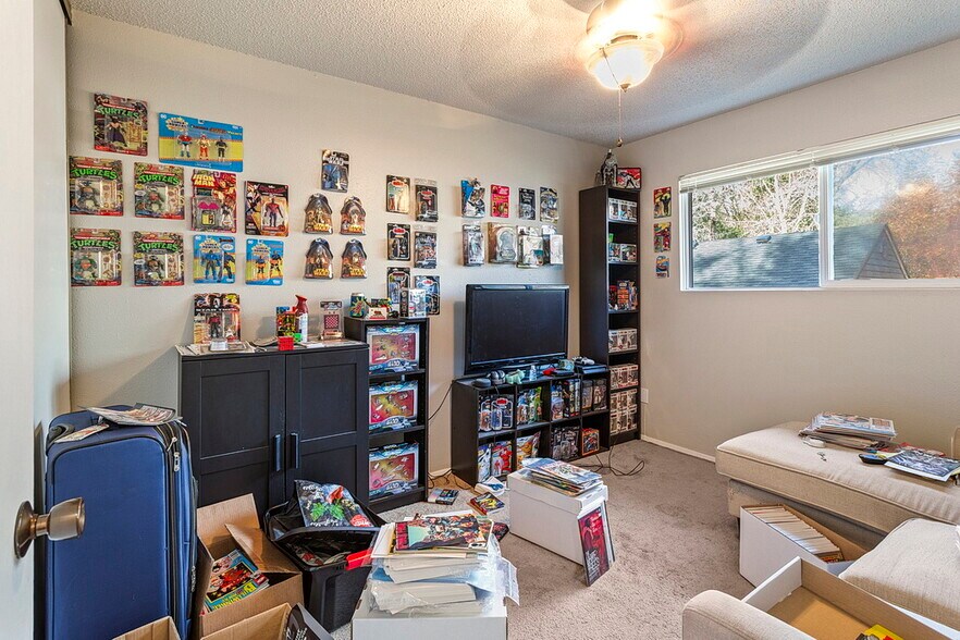 More Photos Of 7820 SW 17th Dr, Portland Apartments For Sale