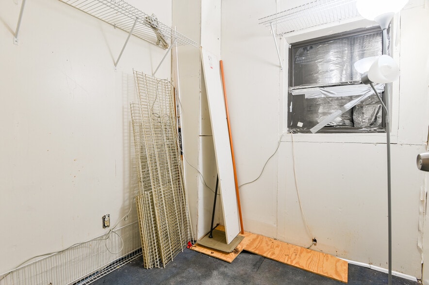 More Photos Of 2766 White Oak Dr, Decatur Religious Facility For Sale