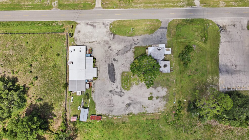 More Photos Of 1148 County Road 309, Crescent City Restaurant For Sale