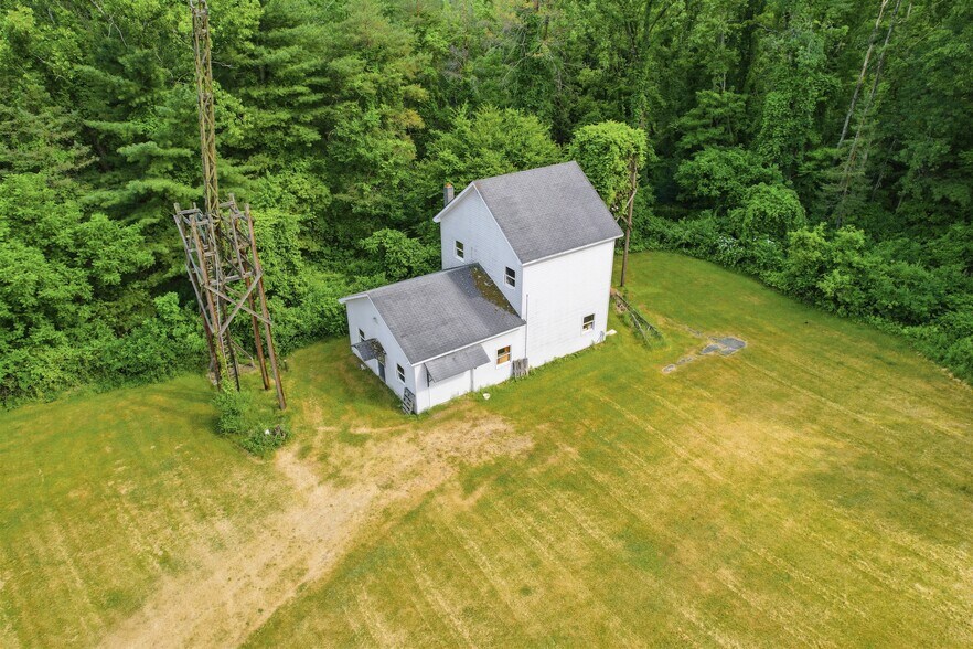 More Photos Of 8085 Route 209, Ellenville Warehouse For Lease