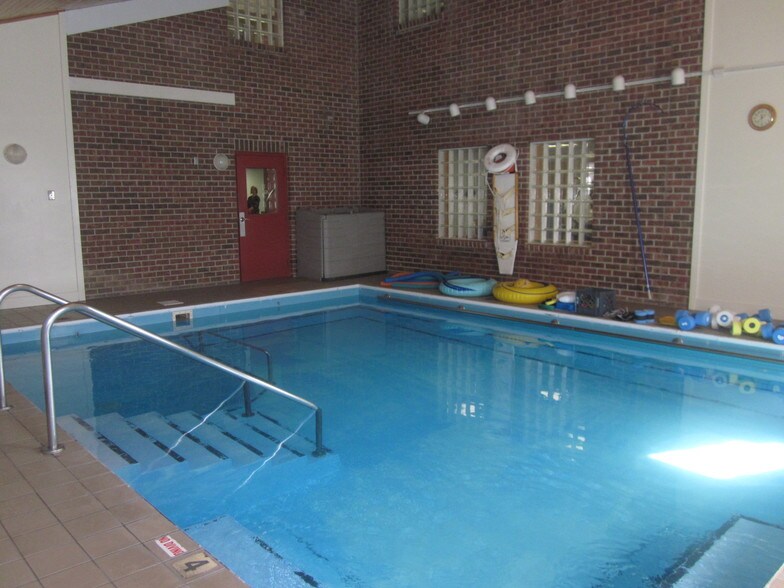 More Photos Of 1599 N Hermitage Rd, Hermitage Medical For Lease