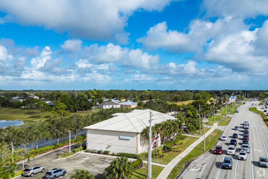 More Photos Of 1775 SW Gatlin Blvd, Port Saint Lucie Office For Lease
